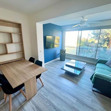 Apt Golfe Juan - 5min des plages - Parking privée - Piscine Rooftop Vallauris Extérieur photo
