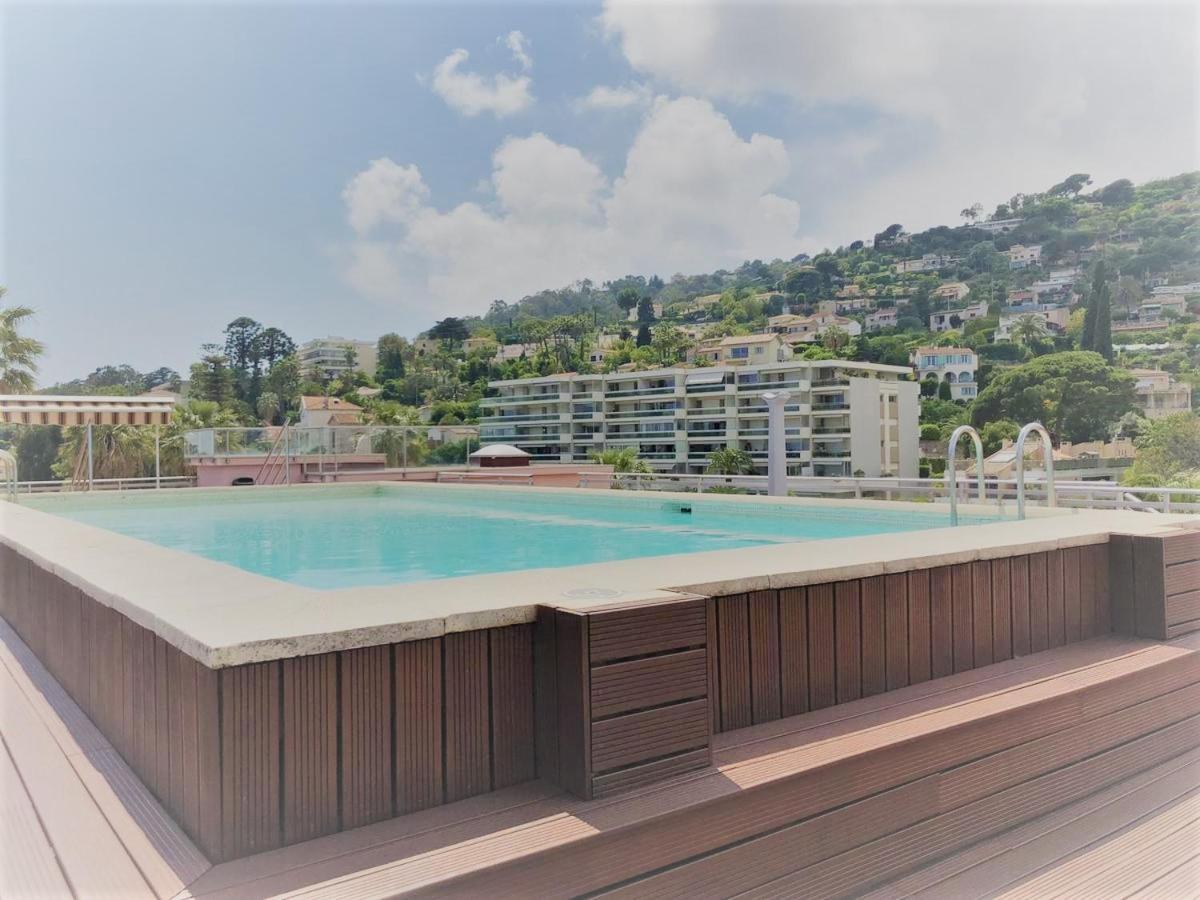 Apt Golfe Juan - 5min des plages - Parking privée - Piscine Rooftop Vallauris Extérieur photo
